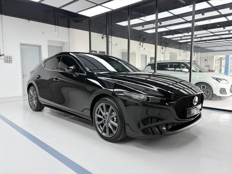 APEX AutoStudio