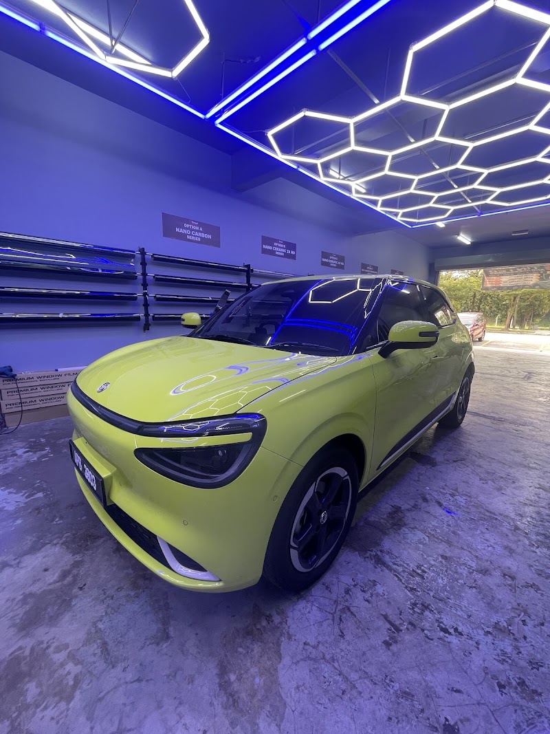 SJ TINTED AND ACCESSORIES SHOP